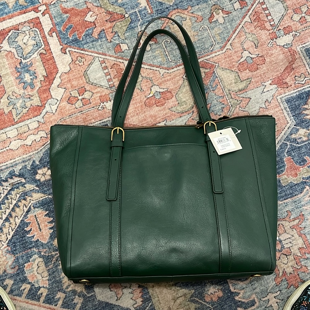 Fossil Carlie Tote in Pine Green Bag